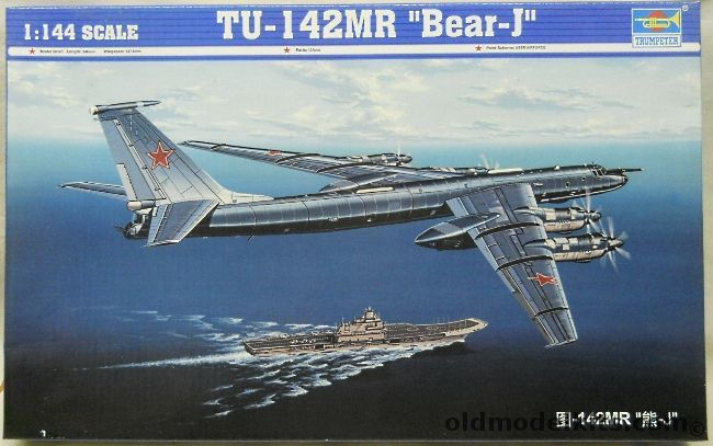 Trumpeter 1/144 Tupolev Tu-142 MR Bear J, 03905 plastic model kit